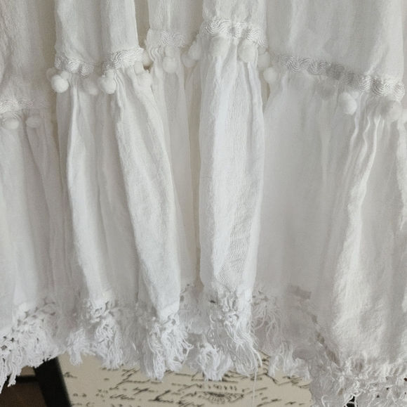 White Lace Trim Italian Made - Picture 3 of 9